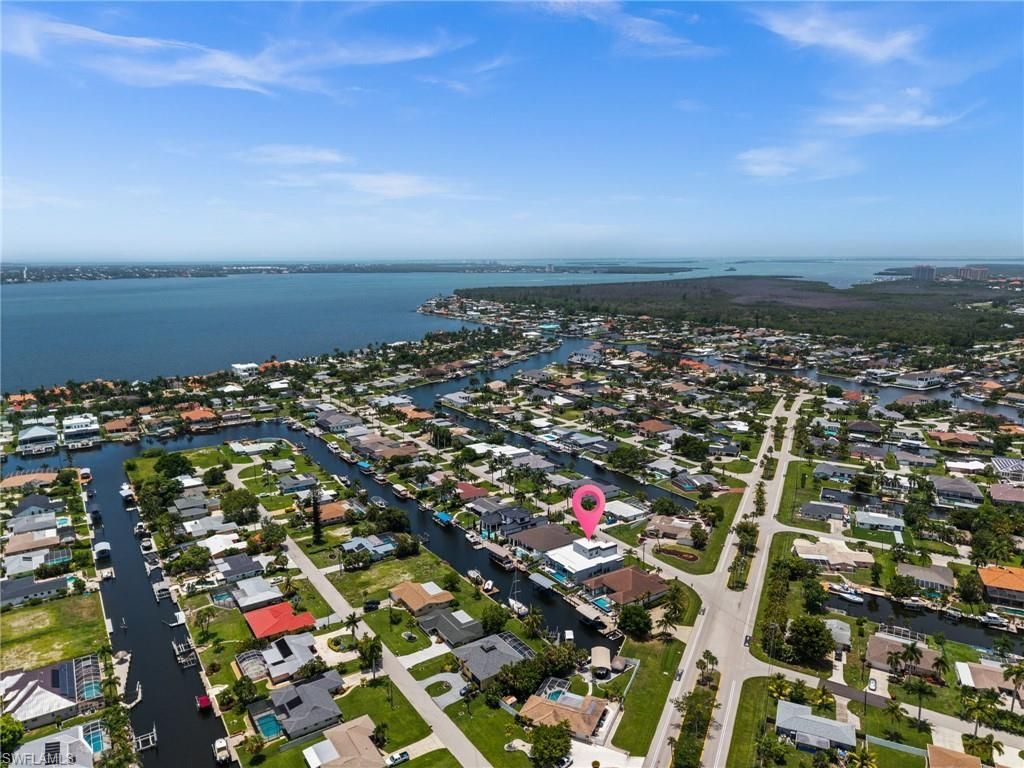 5305 Bayshore Ave, Cape Coral, FL 33904 Photo