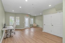 2798 Howard Ave. photo 4