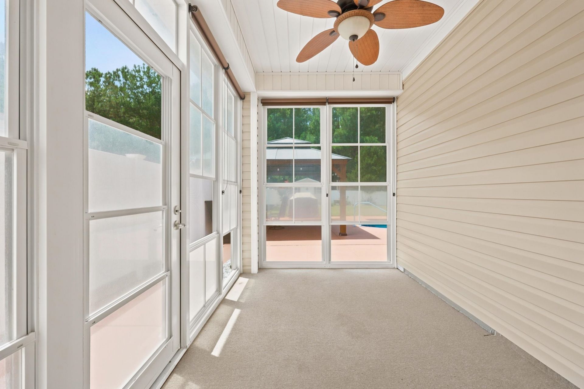 855 Wintercreeper Dr.  Photo 27