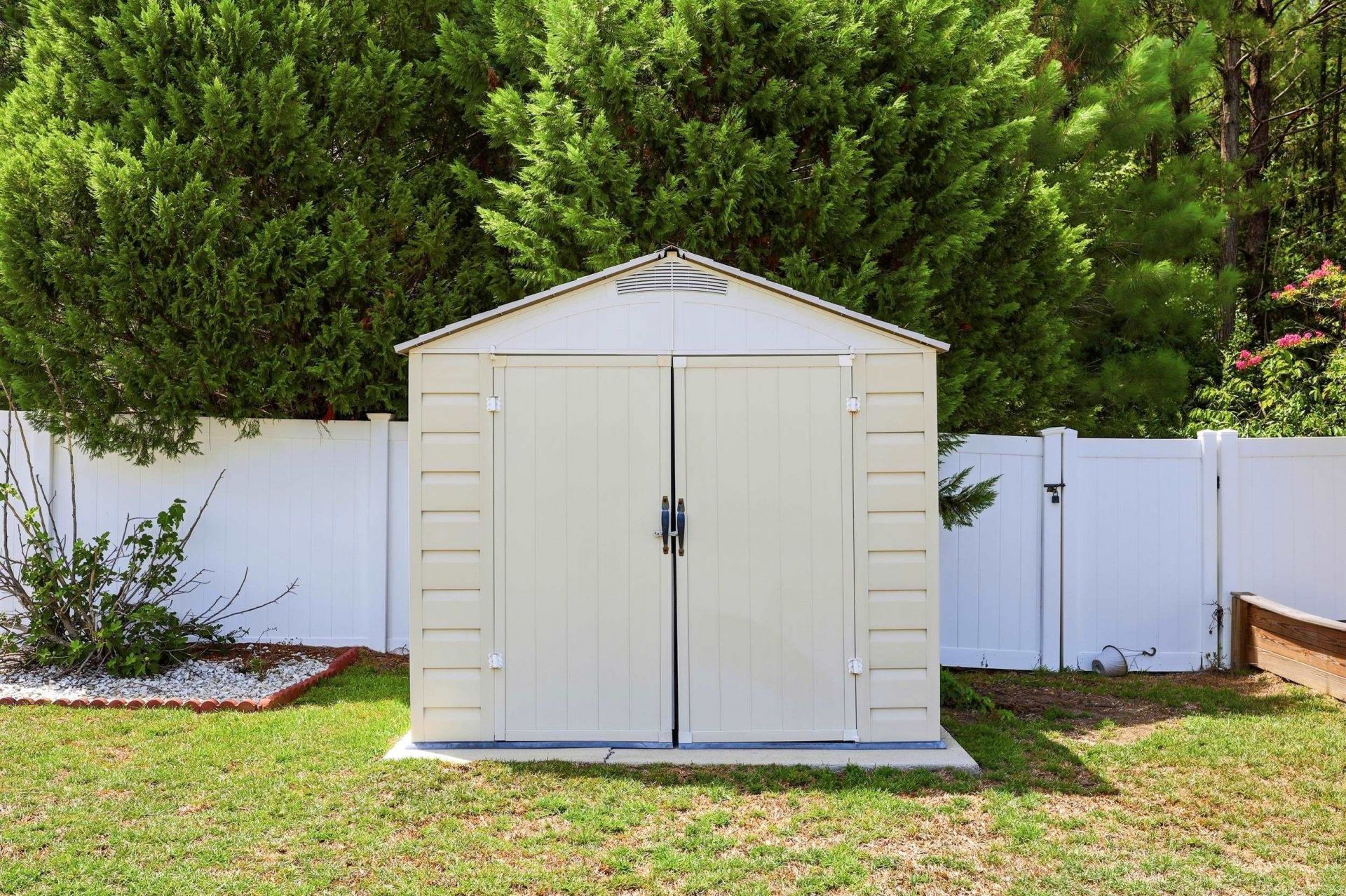 855 Wintercreeper Dr.  Photo 37