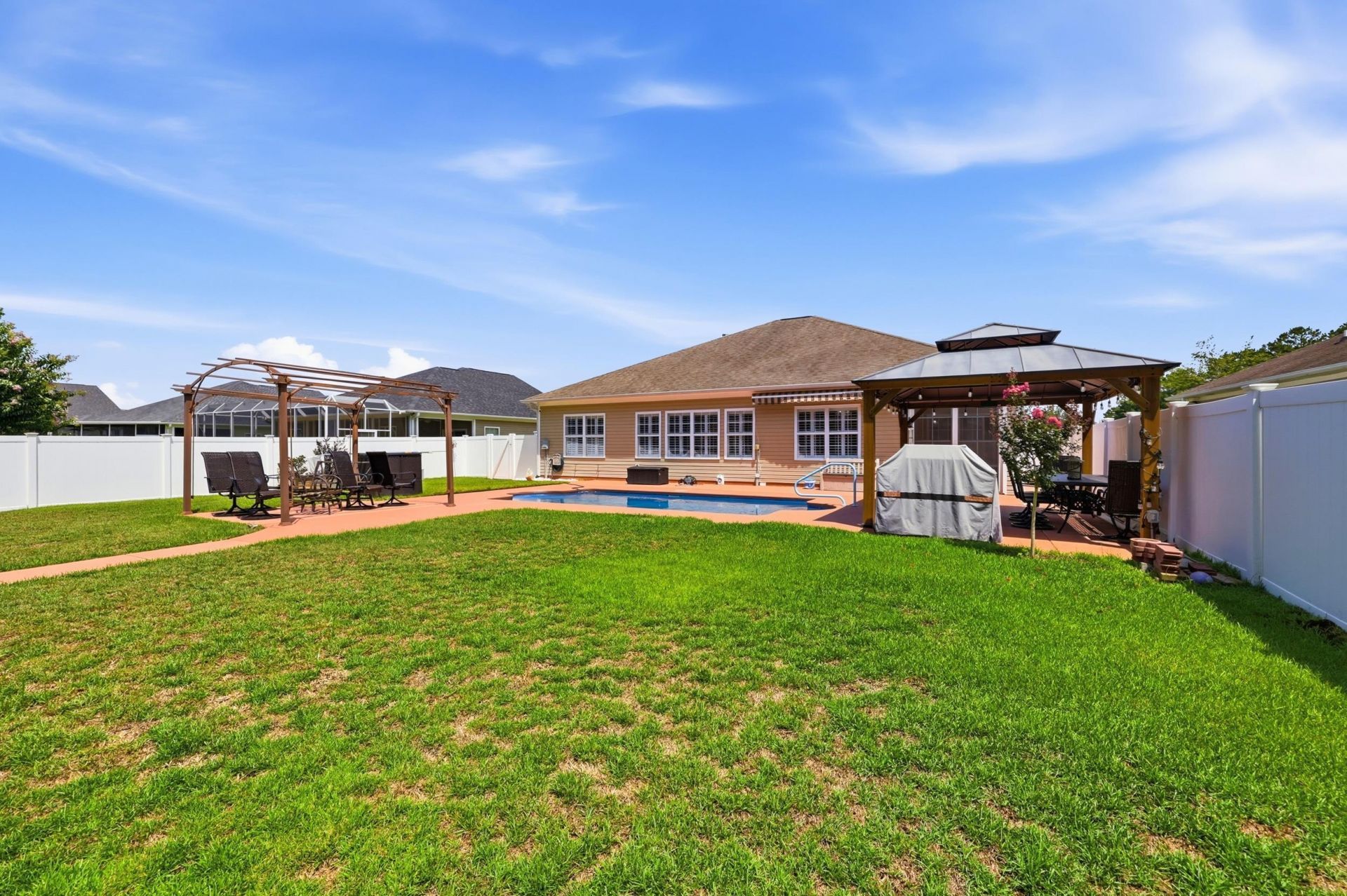 855 Wintercreeper Dr.  Photo 38