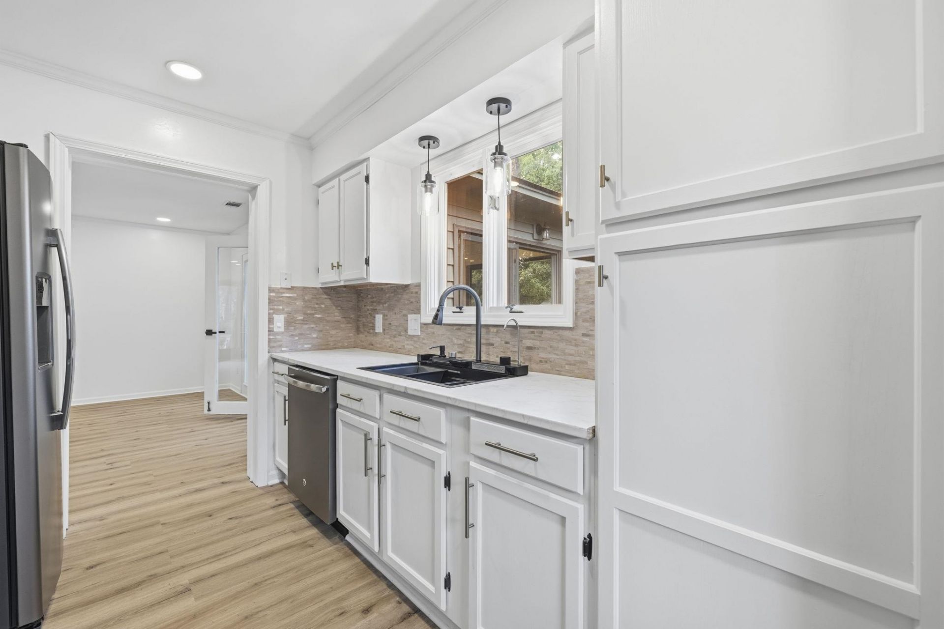 814 Colony Dr.  Photo 17