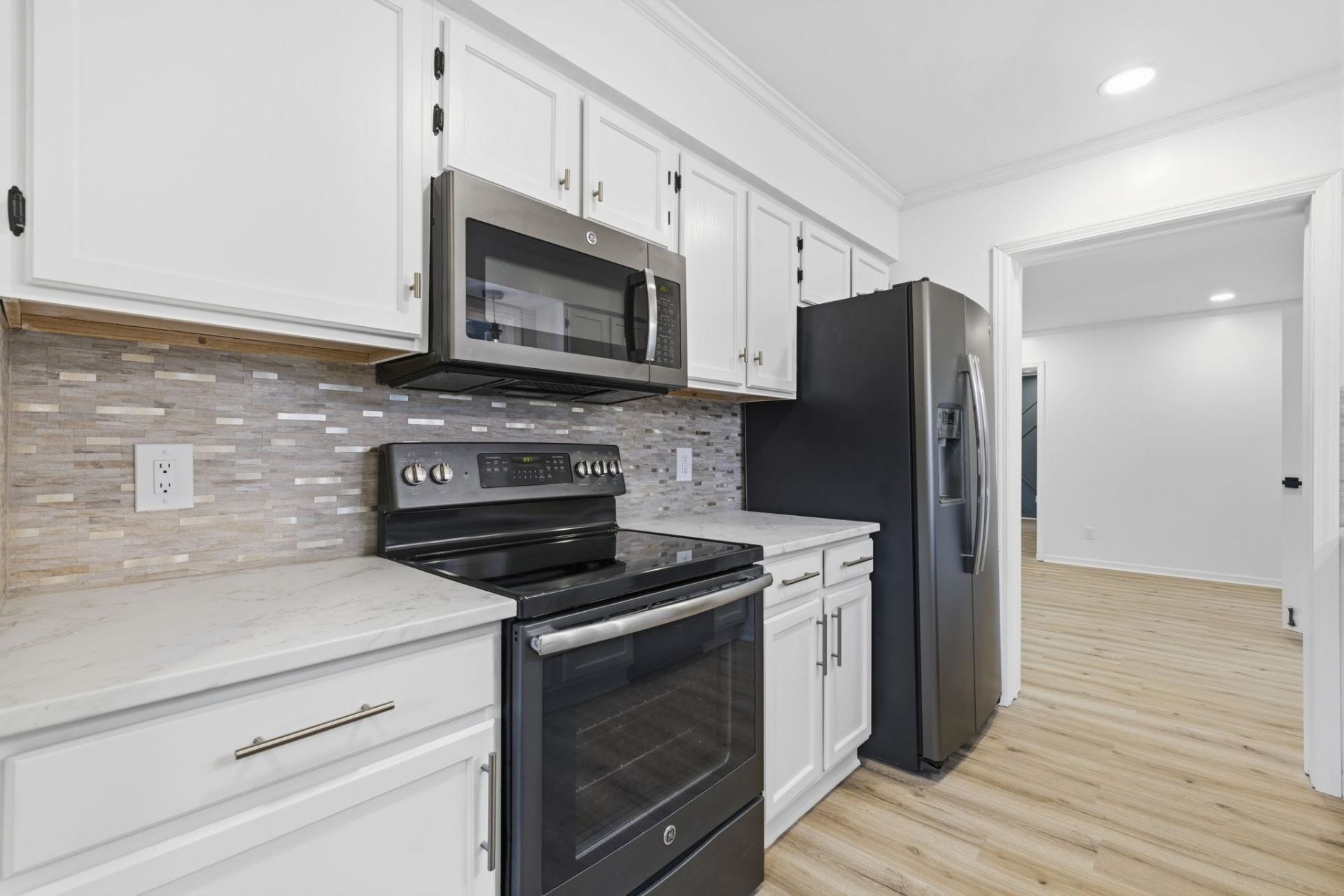 814 Colony Dr.  Photo 18