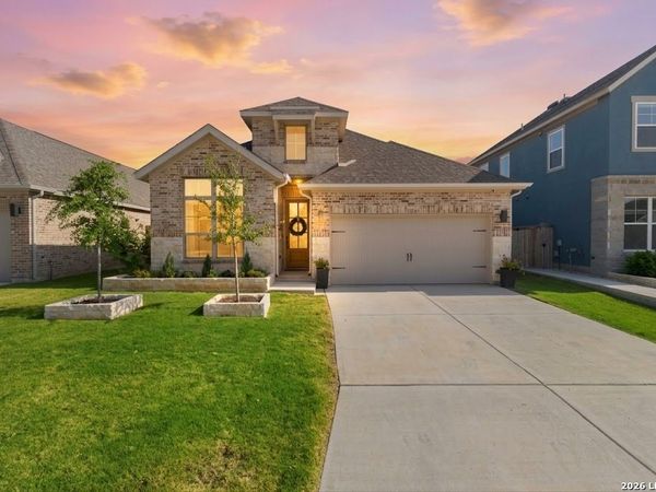 2614 SUNCADIA LN, San Antonio, TX 78245