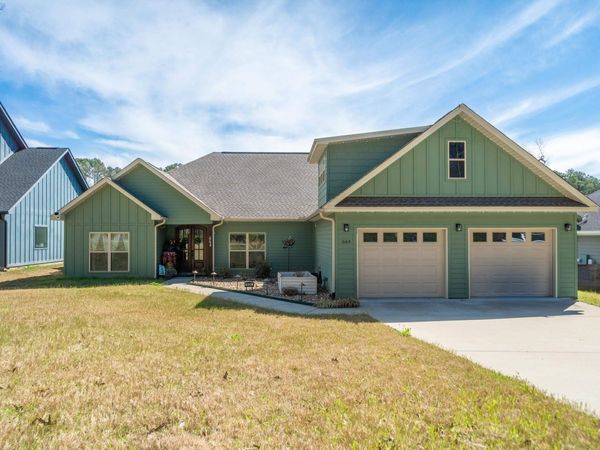 664 Hiram Drive, Bauxite, AR 72011
