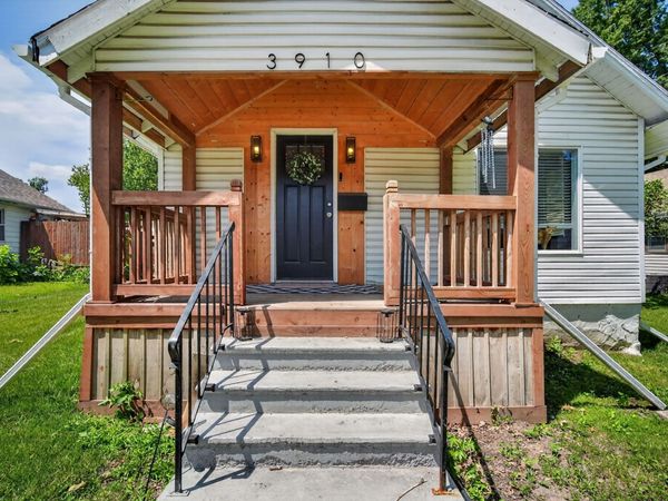 3910 4th Street, Des Moines, IA 50313