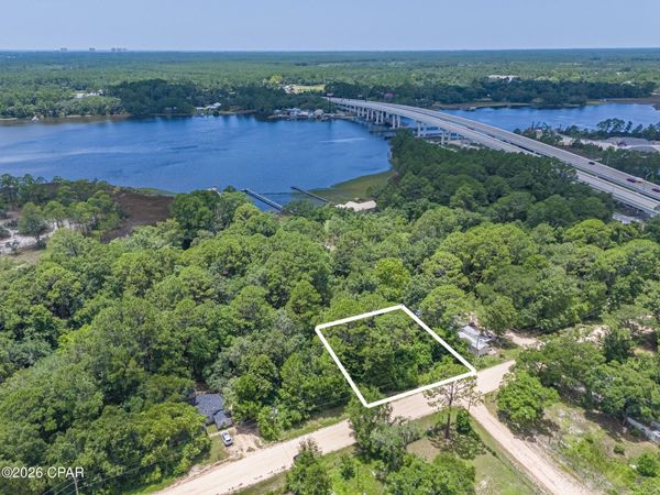 8212 Random Road , Panama City, FL 32413
