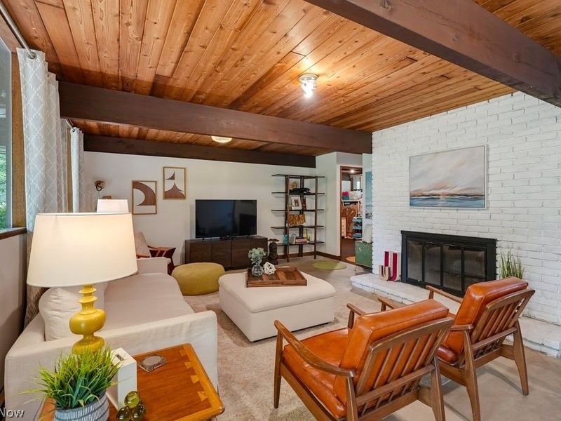 8886 Southbrook Trail, Chagrin Falls, OH 44023 Photo 28