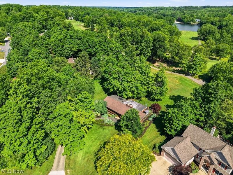 8886 Southbrook Trail, Chagrin Falls, OH 44023 Photo 41