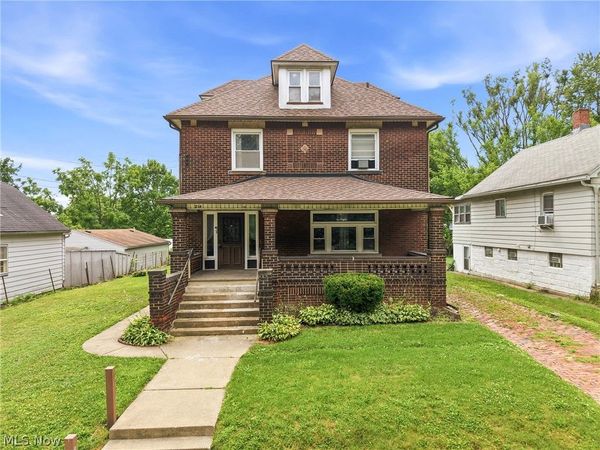 214 6th Street , Campbell, OH 44405