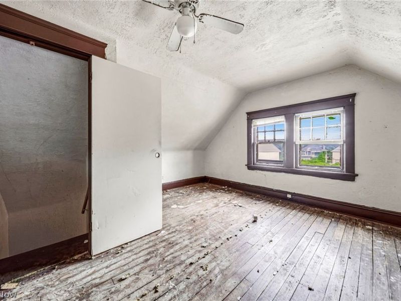 9602 Adams Avenue, Cleveland, OH 44108 Photo 24