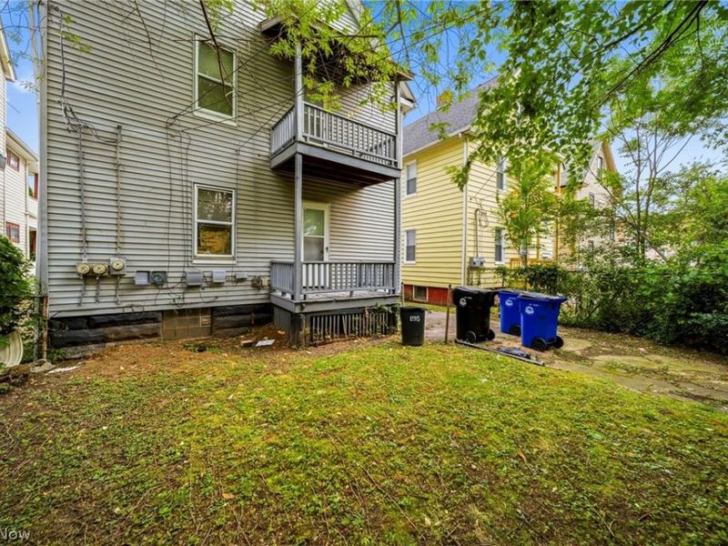 9602 Adams Avenue, Cleveland, OH 44108 Photo 8