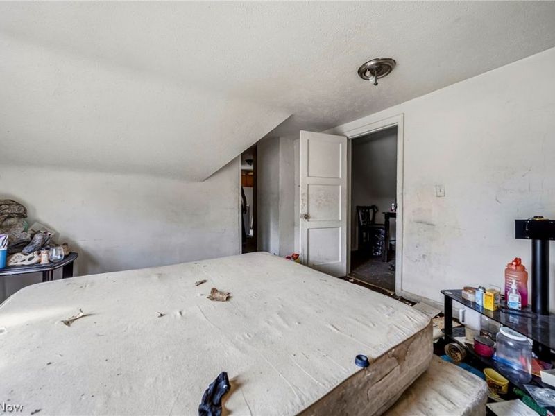 9700 Adams Avenue, Cleveland, OH 44108 Photo 27