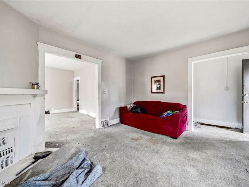 9700 Adams Avenue, Cleveland, OH 44108 Photo 7