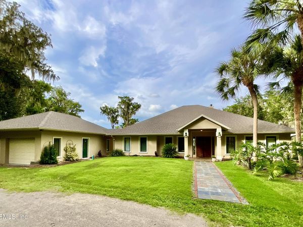 20924 NE 132ND AVE Avenue, Waldo, FL 32694