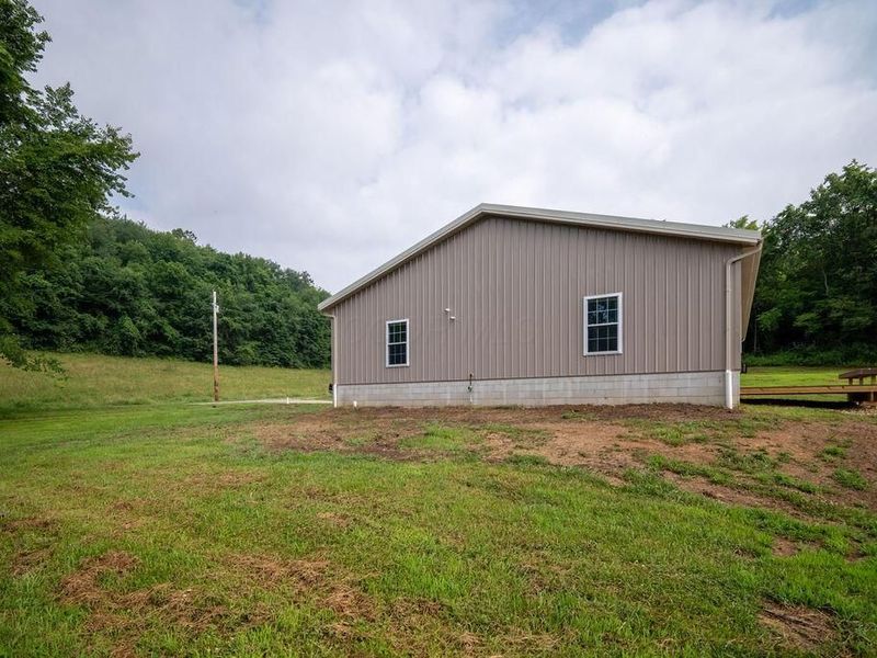 7795 Loches Road NE, Saint Louisville, OH 43071 Photo 32