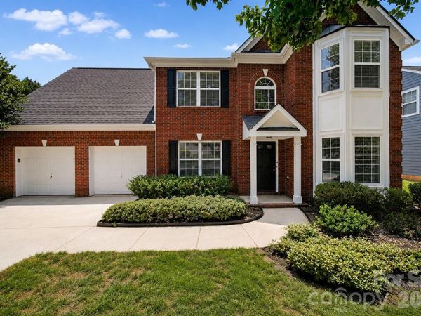 11343 Fox Hill Drive, Charlotte, NC 28269