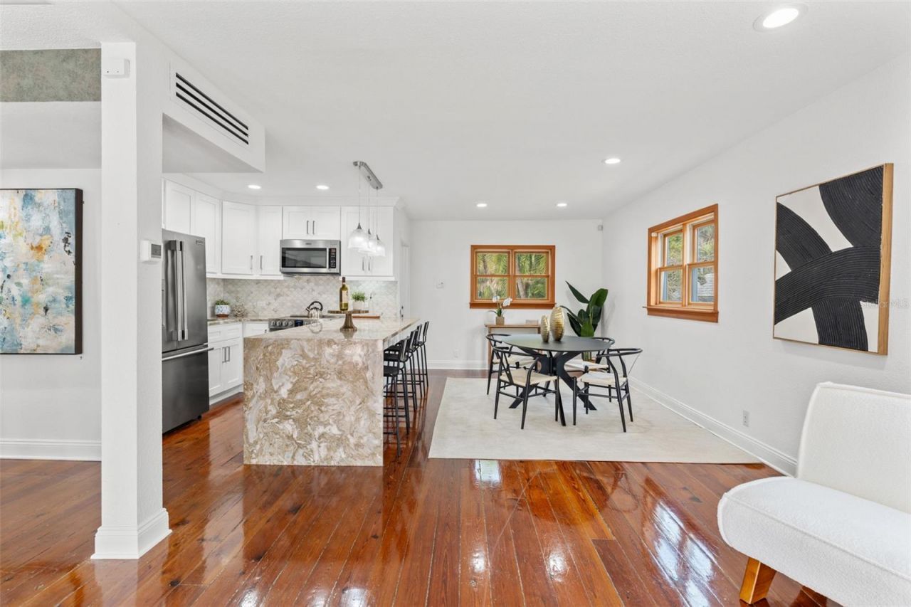 906 W Henry Avenue, Tampa, FL 33604 Photo