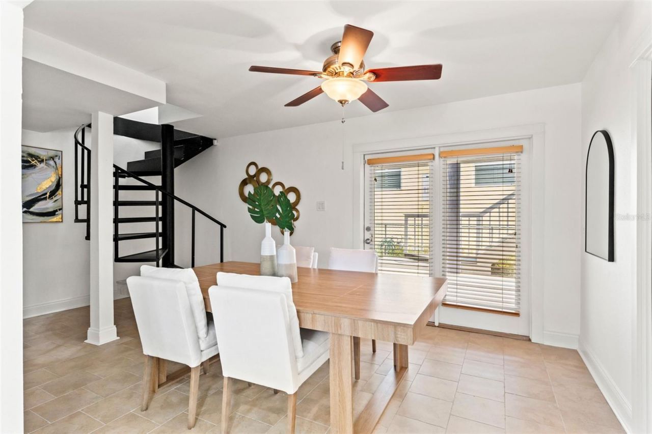 906 W Henry Avenue, Tampa, FL 33604 Photo
