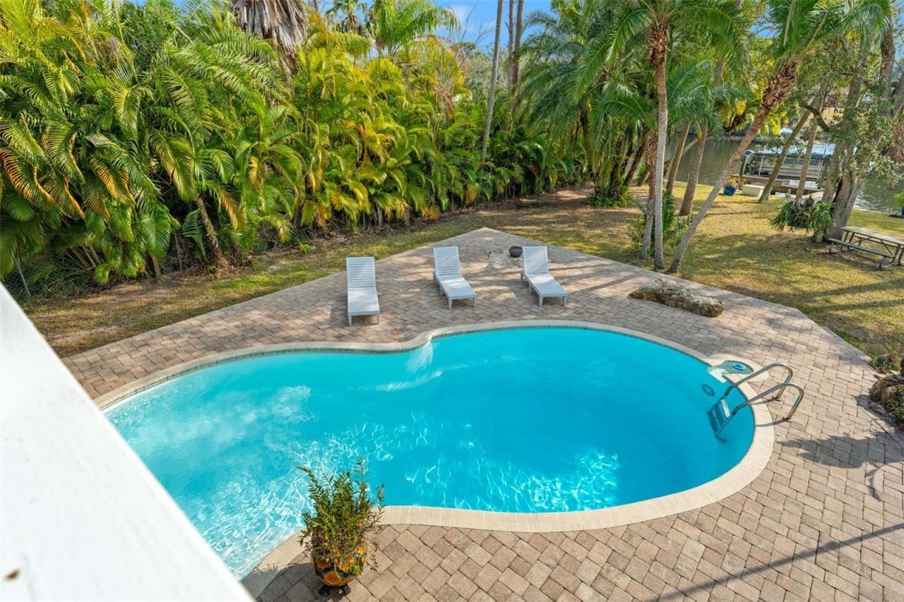 906 W Henry Avenue, Tampa, FL 33604 Photo