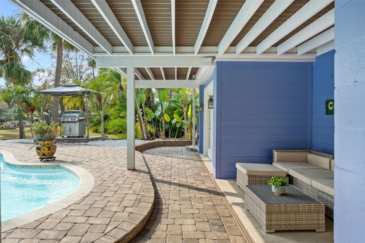 906 W Henry Avenue, Tampa, FL 33604 Photo