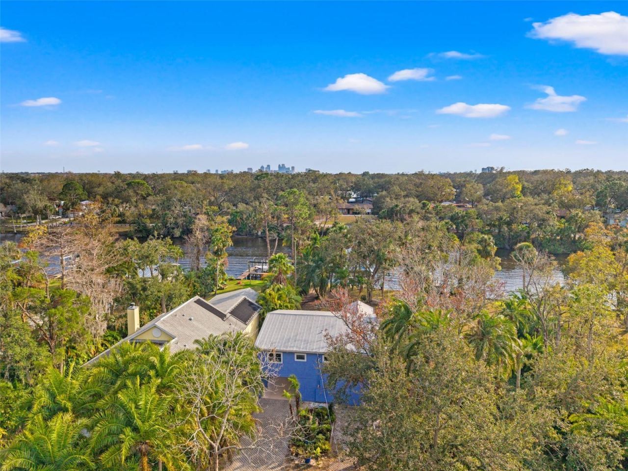 906 W Henry Avenue, Tampa, FL 33604 Photo