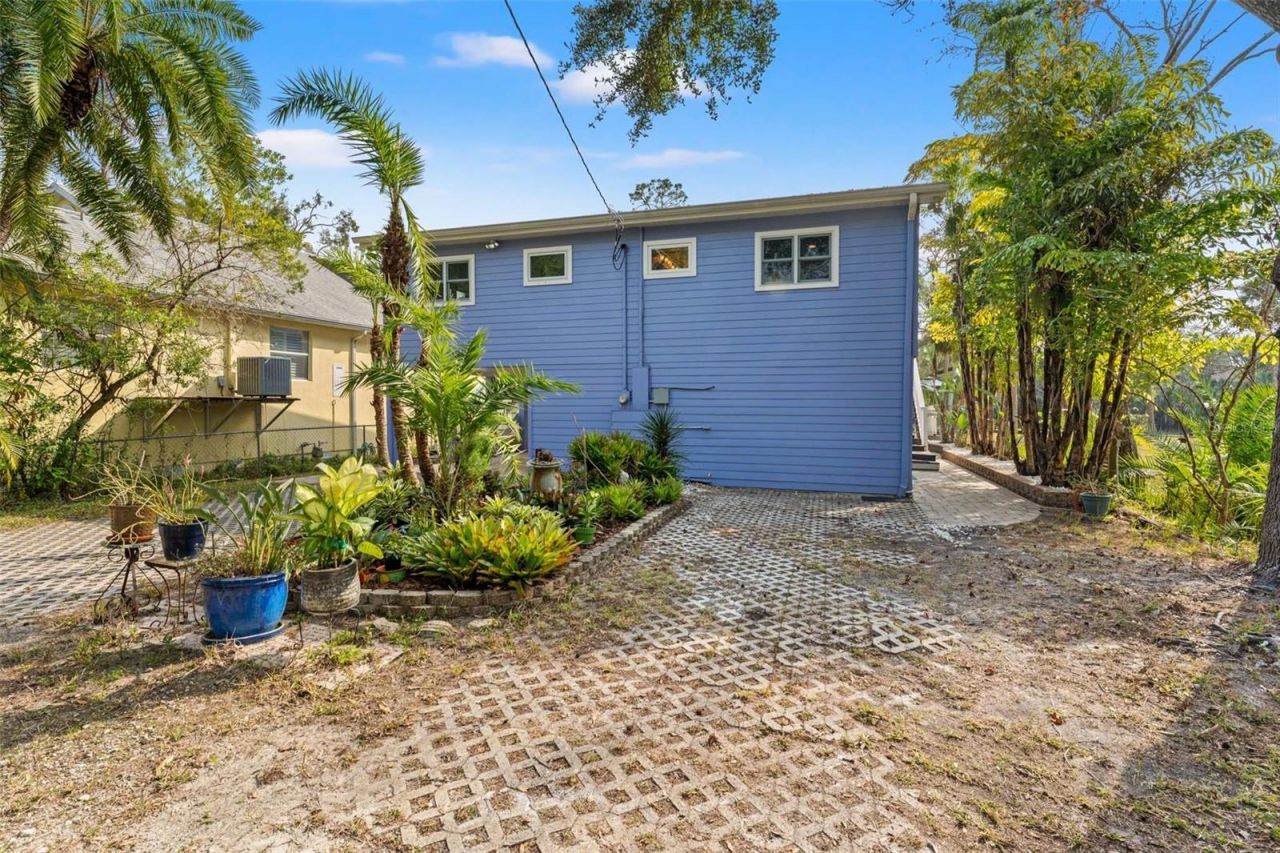 906 W Henry Avenue, Tampa, FL 33604 Photo