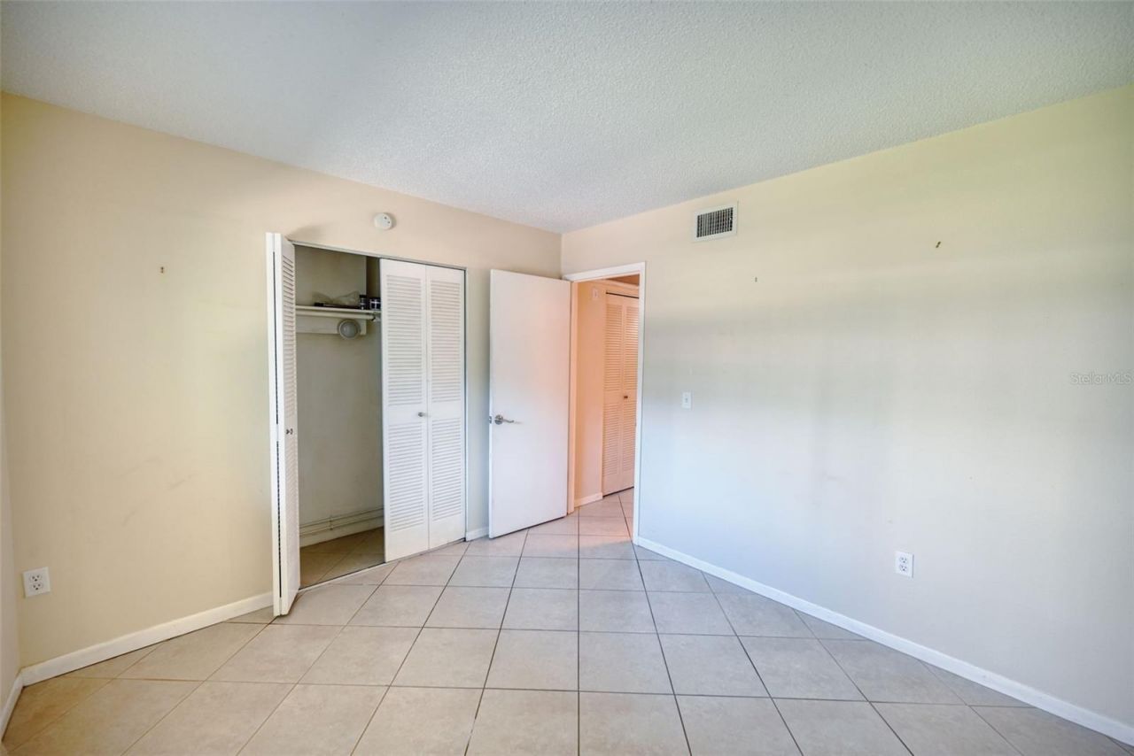 801 83rd Avenue N, Unit 133, Saint Petersburg, FL 33702 Photo