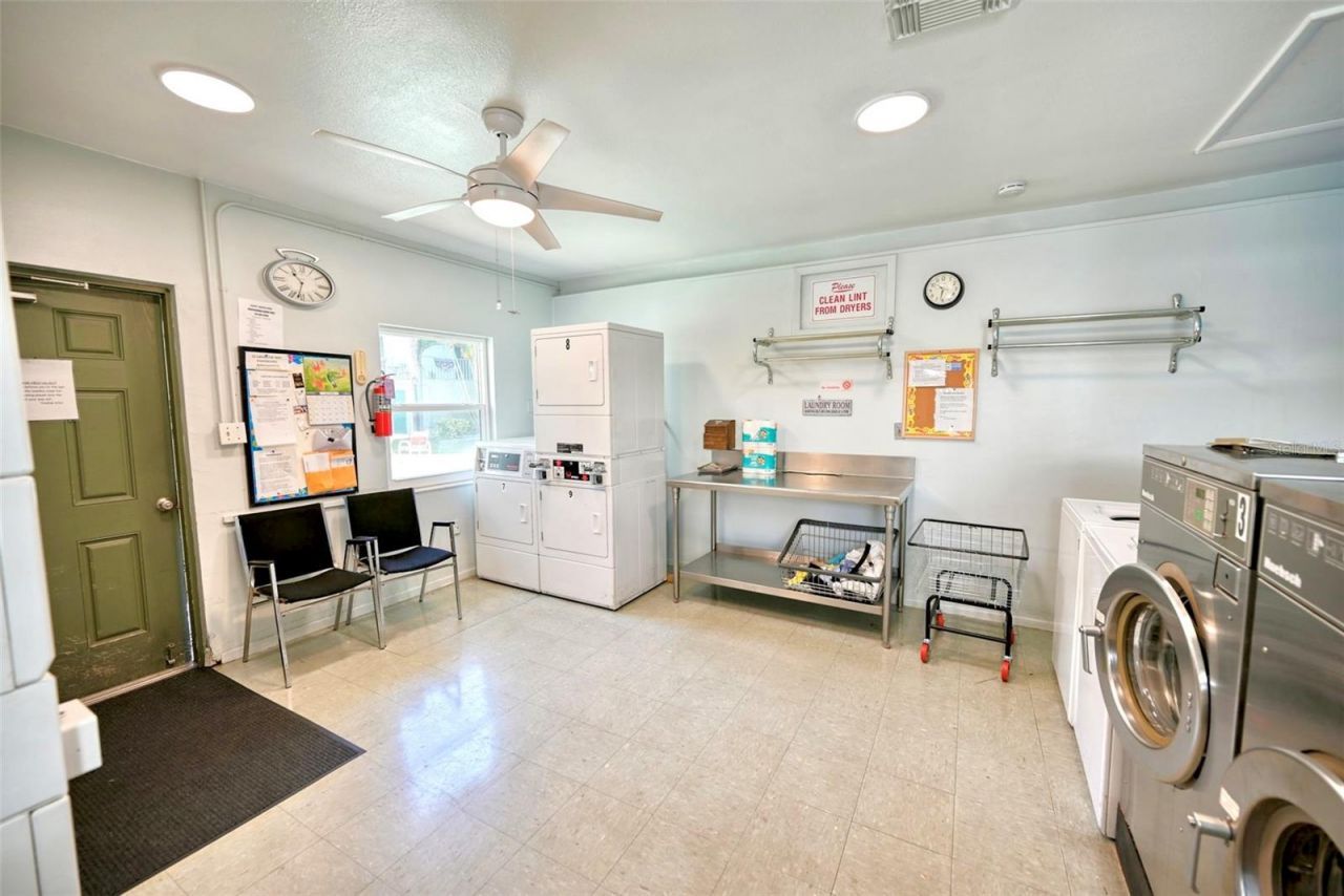 801 83rd Avenue N, Unit 133, Saint Petersburg, FL 33702 Photo