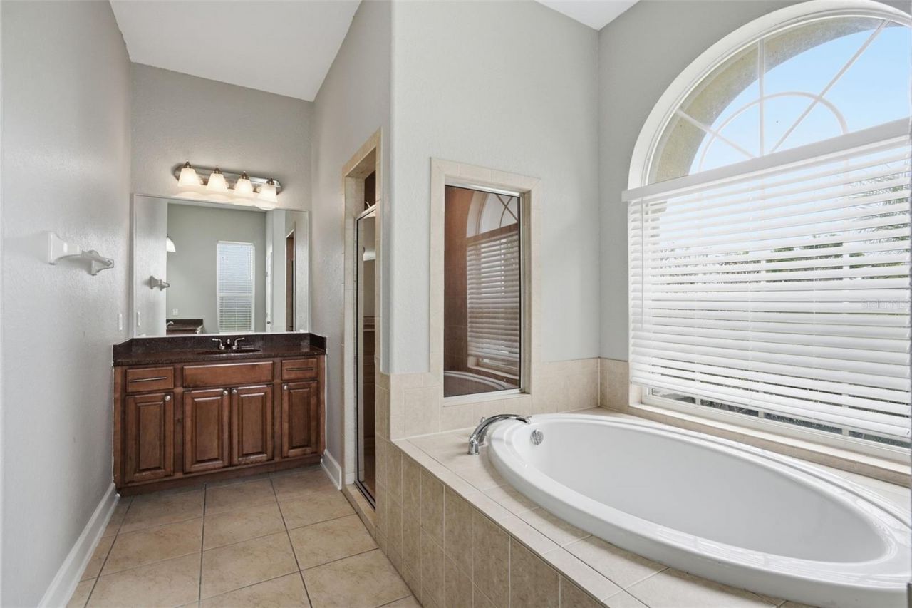 200 Lake Arietta Court, Auburndale, FL 33823 Photo