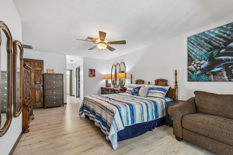 2781 Valencia Lane W, Palm Harbor, FL 34684 Photo