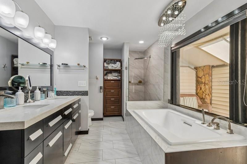 2781 Valencia Lane W, Palm Harbor, FL 34684 Photo