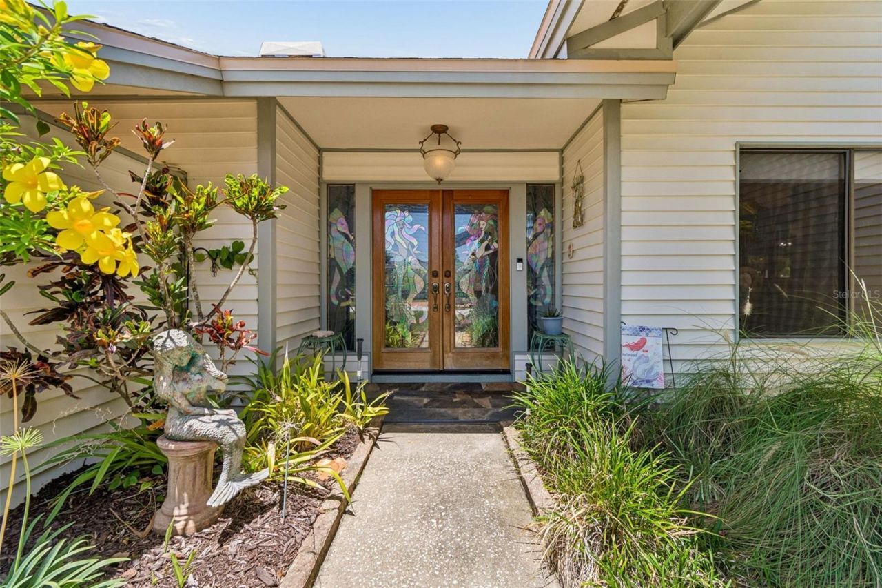 2781 Valencia Lane W, Palm Harbor, FL 34684 Photo