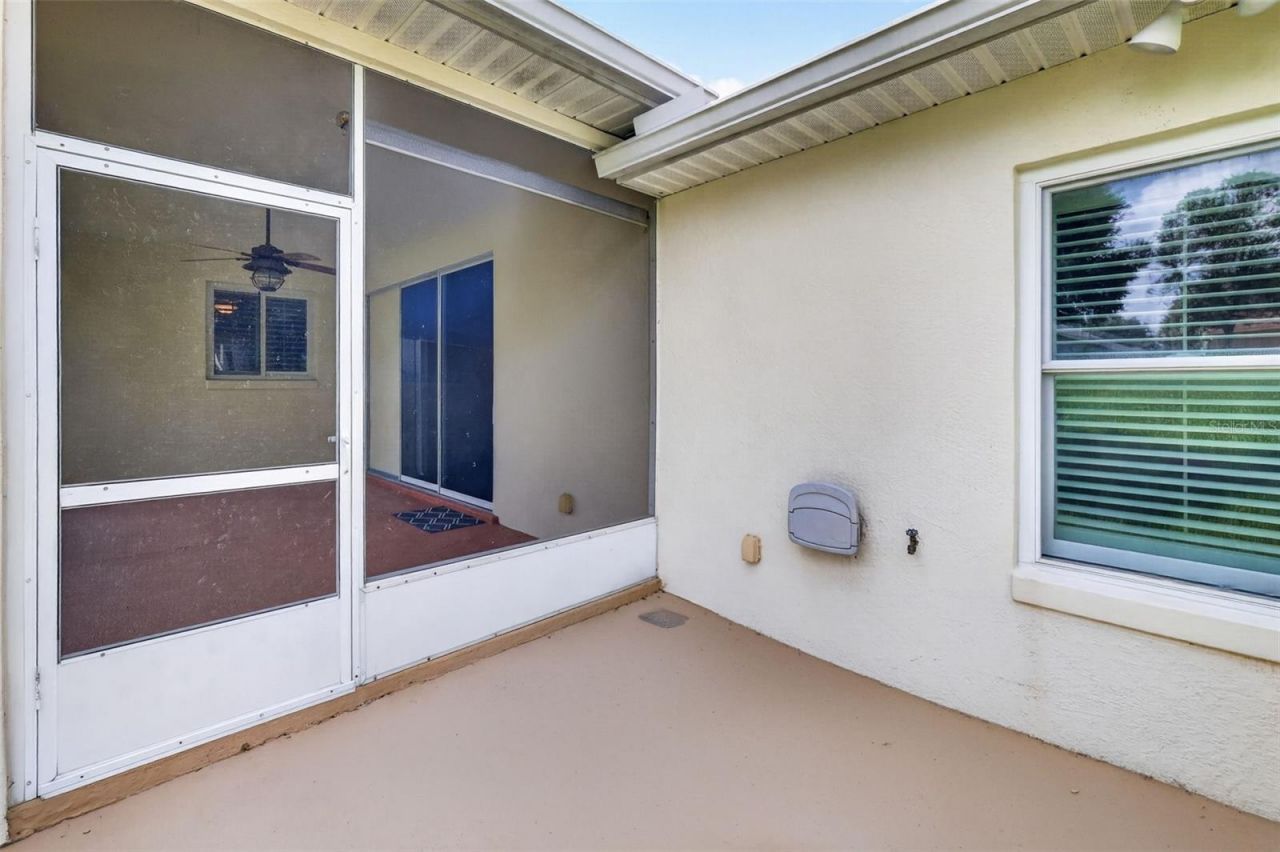 5809 Bounty Circle , Tavares, FL 32778 Photo