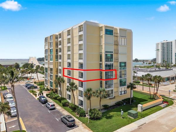 800 S GULFVIEW BOULEVARD , Unit 403, CLEARWATER BEACH, FL 33767