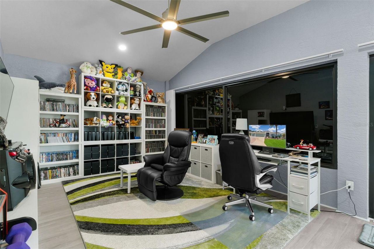 1951 Gatehouse Terrace, The Villages, FL 32163 Photo