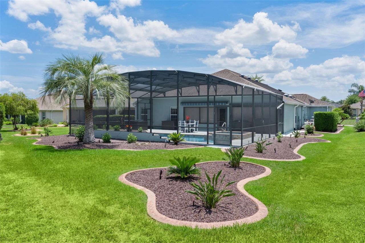1951 Gatehouse Terrace, The Villages, FL 32163 Photo
