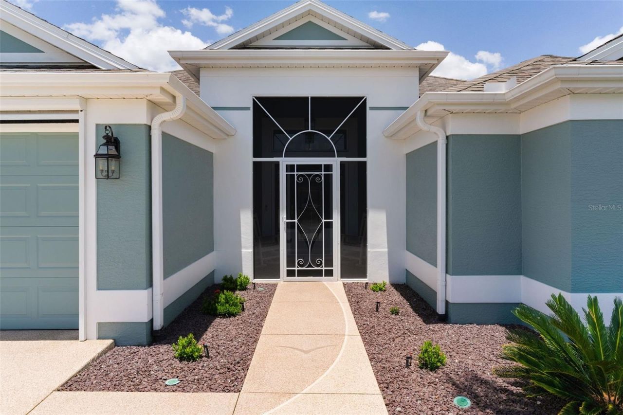 1951 Gatehouse Terrace, The Villages, FL 32163 Photo