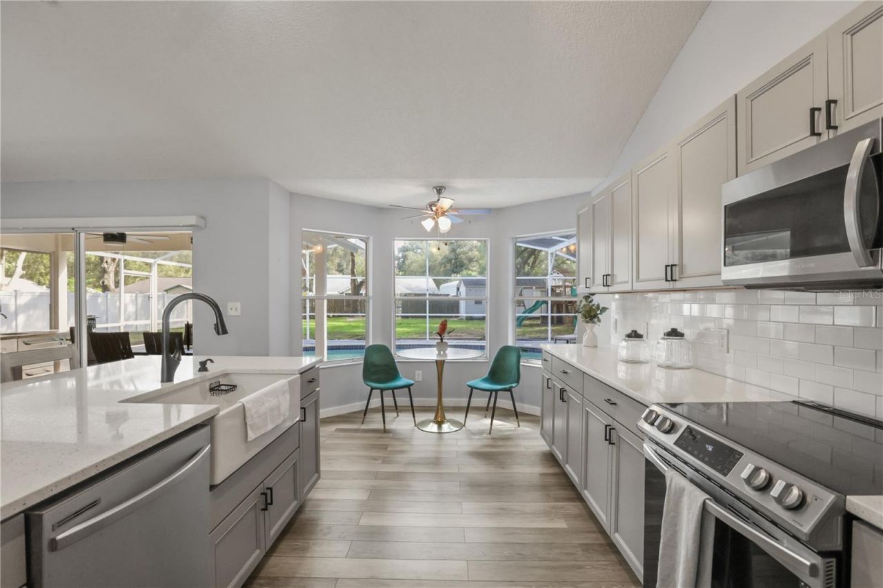 2635 Lake Landing Boulevard, Eustis, FL 32726 Photo