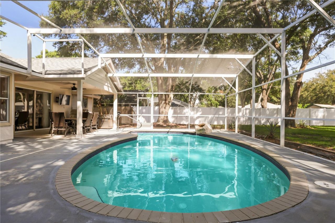 2635 Lake Landing Boulevard, Eustis, FL 32726 Photo