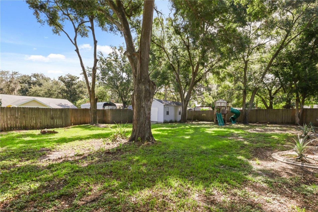 2635 Lake Landing Boulevard, Eustis, FL 32726 Photo