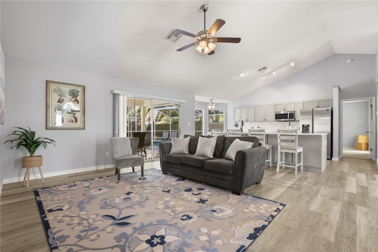 2635 Lake Landing Boulevard, Eustis, FL 32726 Photo