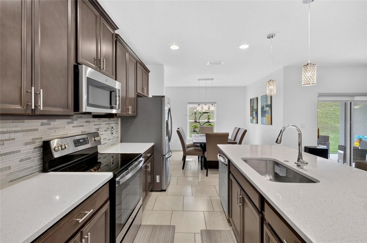 1181 Stratton Avenue , Groveland, FL 34736 Photo