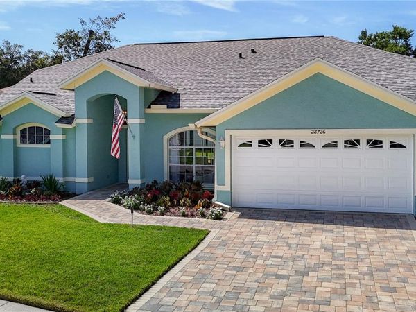 28726 CREEKWOOD DRIVE , WESLEY CHAPEL, FL 33545