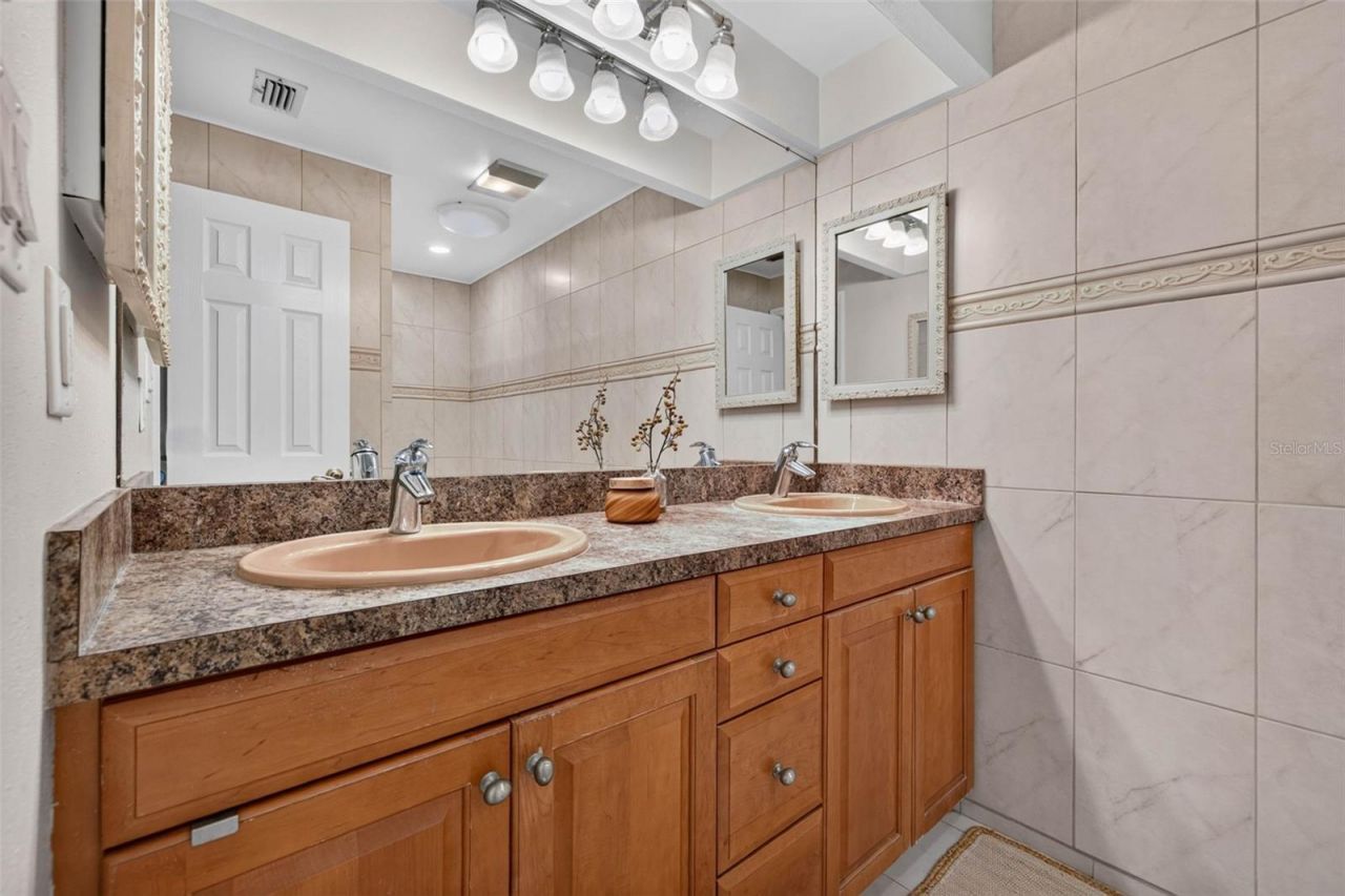 6390 Burning Tree Drive, Seminole, FL 33777 Photo