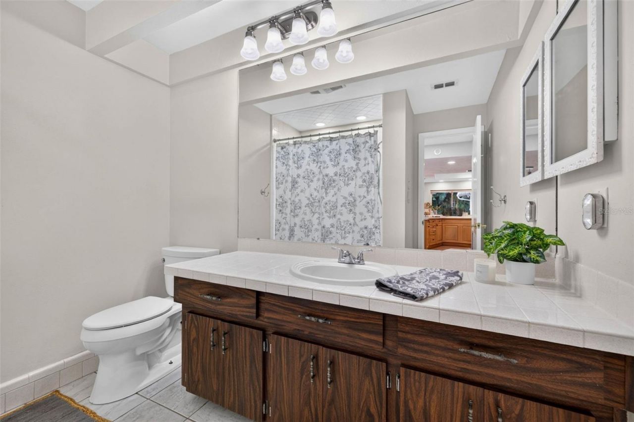 6390 Burning Tree Drive, Seminole, FL 33777 Photo