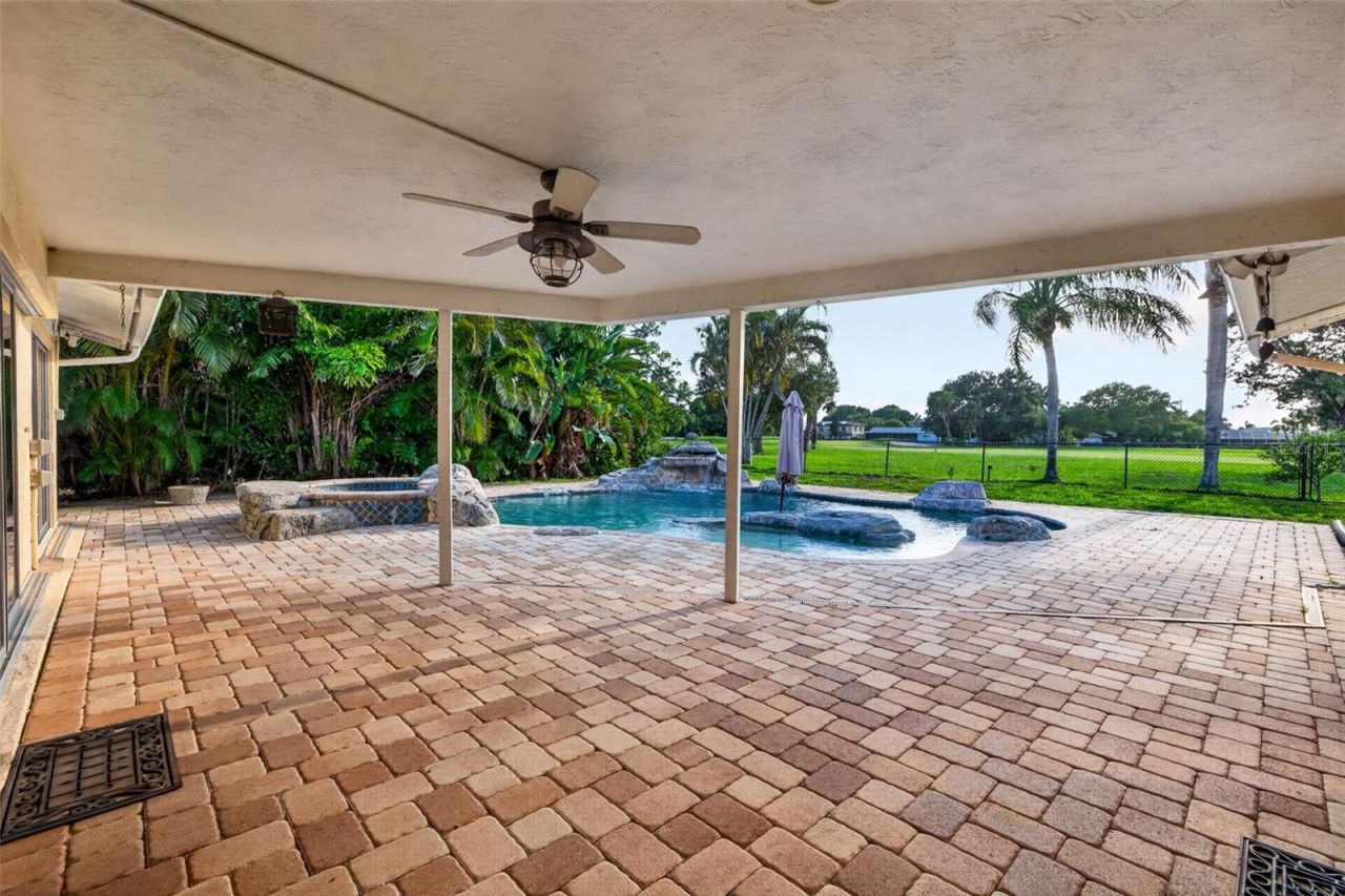 6390 Burning Tree Drive, Seminole, FL 33777 Photo