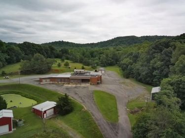 3989 Cifax Road, Goode, VA 24556