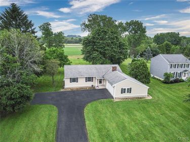 3872 Highland Avenue , Skaneateles, NY 13152
