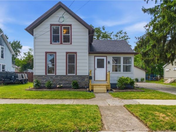 110 S Swan Street , Batavia, NY 14020